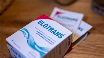 Das Durchfallmedikament Elotrans gleicht dem Hersteller Stada zufolge den Verlust von Wasser und Elektrolyten aus.