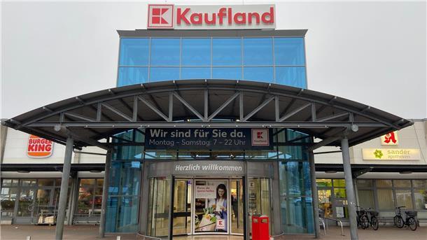 Neuer Drogeriemarkt kommt nach Lehe und hat schon die Regale voll Das Einkaufszentrum an der Pferdebade in Bremerhaven-Lehe erhält jetzt auch einen eigenständigen Drogeriemarkt.