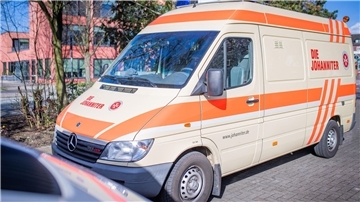 Krankentransportwagen der Johanniter