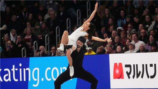 Deutsches Eistanz-Duo sichert Quotenplatz für Olympia Das Eistanz-Duo Jennifer Janse van Rensburg und Benjamin Steffan holte einen Quotenplatz für Olympia.
