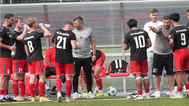 Das ESC-Trainerduo Blaz Cavar (rechts) und Baris Ildem fordern gegen den Aufsteiger vom ATSV Sebaldsbrück den ersten Saisonsieg.
