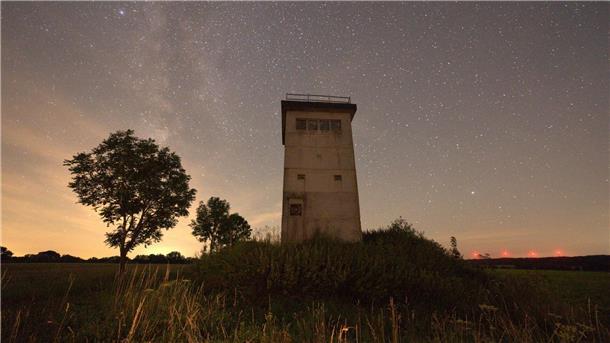 Das frühere Grenzgebiet der innerdeutschen Grenze ist heute eine besonders lichtarme Region.