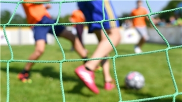 Das Fußball-Training im Verein ist während Corona oft ausgefallen.