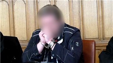 Der Ehemann von Ekaterina B. sitzt auf der Anklagebank.