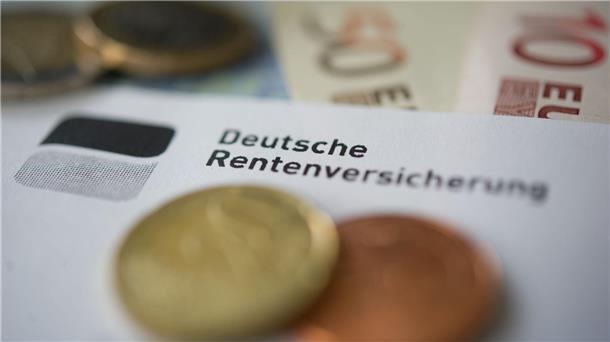 Debatte: Rentenalter freigeben und Grundrenten-Ausweitung? Das Gesetz zur Grundrente gilt seit dem 1. Januar 2021.