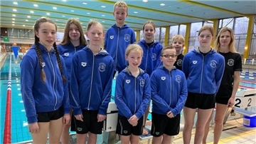 Das GTV-Leistungsteams um Isabella Simon (v. l.), Monia Mahnken Sebastian Pump, Jonas Detje, Caya Lia Ricken, Mia Keim, Nial Gahl, Leven Ricken, Mayra Mahnken und Trainerin Ines Mahnken.