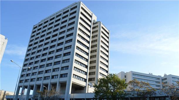 Türkische Zentralbank hebt Leitzins auf 15 Prozent an Das Hauptgebäude der türkischen Zentralbank in Ankara.