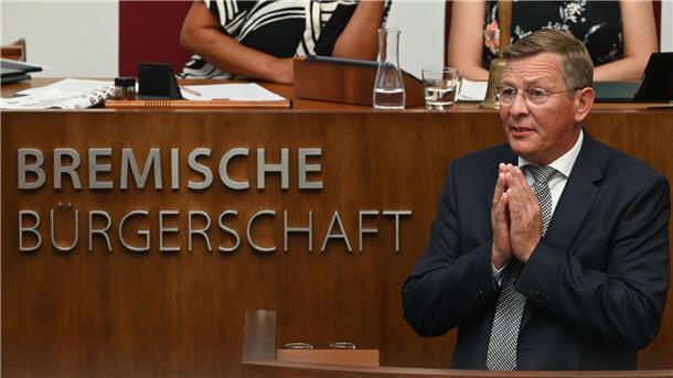 Bremens Bildungssenatorin bleibt - Antrag gescheitert Das Haushaltsproblem im Bildungsressort sei der Tropfen gewesen, der das Fass zum Überlaufen gebracht habe, erklärt CDU-Fraktionschef Frank Imhoff.