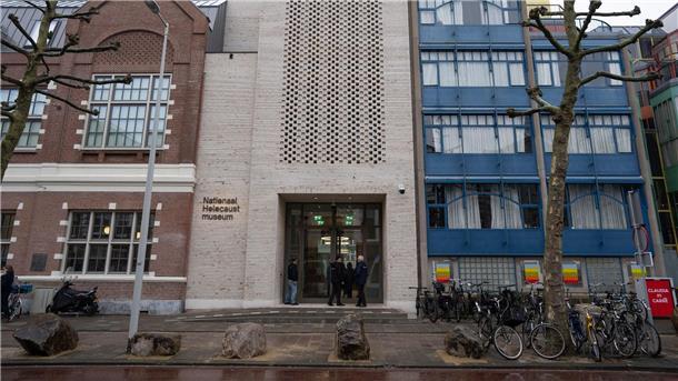 Doppelausstellung: Der Kunstraub der Nazis und die Folgen Das Holocaust Museum in Amsterdam.