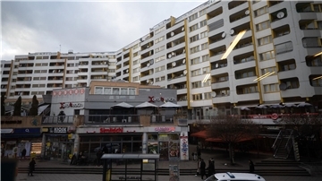 Das Kottbusser Tor ist seit Jahrzehnten ein bekannter Ort des Nachtlebens - aber auch berühmt-berüchtigt für Straßenkriminalität und Drogenhandel.