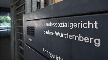 Das Landessozialgericht Baden-Württemberg hat festgestellt, dass ein Jobcenter die Kosten für die Haltung eines Hundes nicht übernehmen muss.