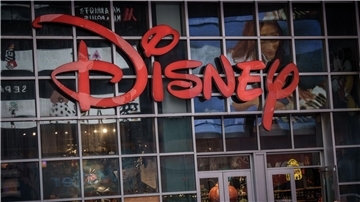 Das Logo von Disney, aufgenommen in Manhatten: Disneys viertes Geschäftsquartal endet.