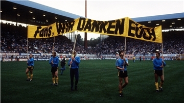 Das Magazin „11 Freunde“ hat den Fußball seit 20 Jahren aus der Sicht der Fans im Blick.
