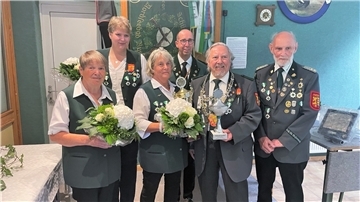 Das neue Königshaus (von links): Sandra Nuss, Edda Haschen, Bärbel Garbade, Lorenz Heinen, Hans-Werner Wichowksi und Hartmut Garbade.