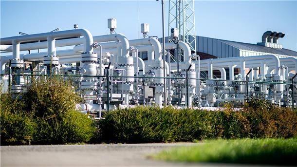 Das Oldenburger Energieversorgungsunternehmen EWE erhöht seine Strom- und Gaspreise in der Grundversorgung im nächsten Jahr.