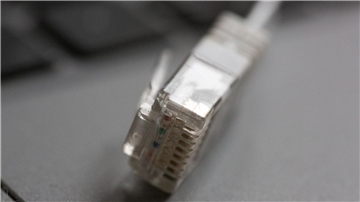 Das „Recht auf schnelles Internet“ besteht seit Ende 2021 und soll Menschen auf dem Land etwas bringen.