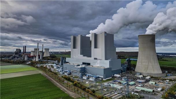 Rekorderlös aus Emissionshandel: 18,5 Milliarden Euro Das Recht, das Treibhausgas Kohlendioxid in die Umwelt auszustoßen, kostet in Deutschland und Europa Geld. Im vorigen Jahr kam eine Rekordsumme zusammen. (Symbolbild)
