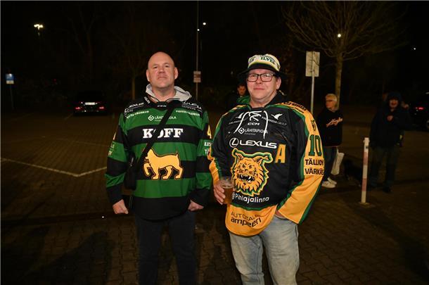 Das sind die schönsten Bilder der Fishtown-Pinguin-Fans beim CHL-Achtelfinalspie...