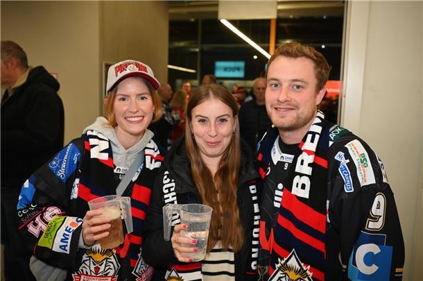 Das sind die schönsten Bilder der Fishtown-Pinguin-Fans beim CHL-Achtelfinalspie...