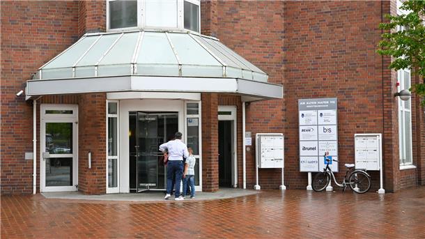 Das Standesamt ist im ehemaligen Neelmeyer-Bankhaus untergebracht.