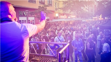 Das Straßenfest in der „Alten Bürger“ zog jedes Jahr rund 15.000 Menschen an. Jetzt wurde es abgesagt.