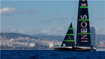 Das Team Ineos Britannia fordert den America’s-Cup-Titelverteidiger Neuseeland heraus.