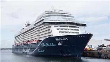 Das TUI-Kreuzfahrtschiff «Mein Schiff 1» liegt im Hafen und geht am Sonntagabend auf große Fahrt.