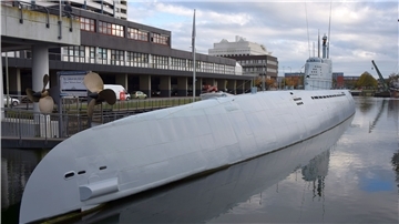 Das U-Boot „Wilhelm Bauer“ liegt seit 1984 als Technikmuseum im Alten Hafen.