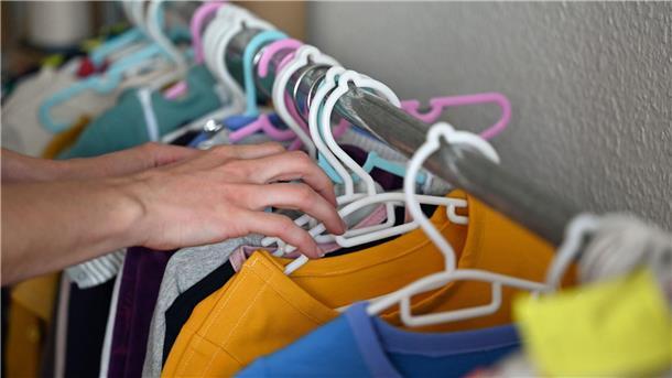 Warum Start-ups von Frauen es immer noch schwer haben Das Unternehmen Wombly produziert Kleidung für Kinder mit Behinderungen und chronischen Krankheiten.