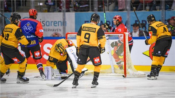 Das vierte CHL-Spiel der Fischtown Pinguins gegen die Rouen Dragons in der Eisar...