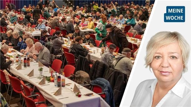 Das Weihnachtsessen für mehr als 1.000 Kunden der Tafel war eine gelungene Aktion in der Stadthalle.