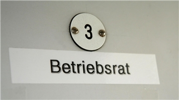 Das EU-Parlament setzt sich für länderübergreifende Betriebsräte ein.