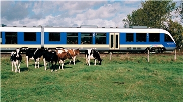 Die "Nordseebahn" der EVB im Einsatz: 