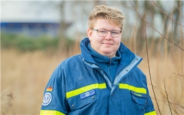 David Runkler ist 18 und seit Jahren ehrenamtlich aktiv im Technischen Hilfswerk Bremerhaven, am Rande des Hafens.