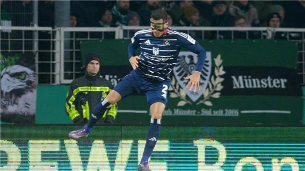 HSV gewinnt in der Nachspielzeit durch Elfmeter in Münster Davie Selke traf zum 1:1 für den HSV und später auch zum Siegtreffer