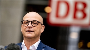 DB-Personalvorstand Martin Seiler hat die   zweite Tarifverhandlungsrunde abgesagt.