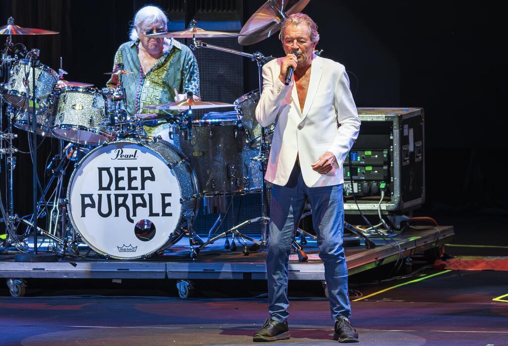 Deep-Purple-Sänger Ian Gillan (rechts) ist sein über 50 Jahren im Musikgeschäft (Archivbild).