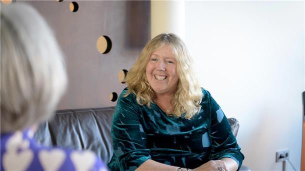 Deirdre Kinahan freut sich, dass ihr Stück auch in Bremerhaven gespielt wird.