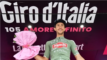 Dem belgischen Radprofi Dries De Bondt droht Ärger.