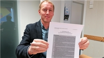 Dem Fraktionsvorsitzenden der FDP, Hauke Hilz, liegt ein Gutachten vor, das das Verhalten der Stadtverordneten als rechtmäßig erklärt.