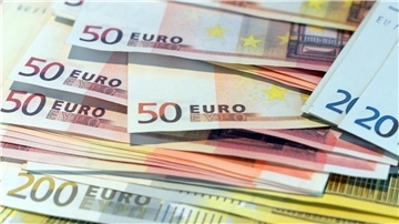 Dem Landkreis fehlen zurzeit knapp zehn Millionen Euro, um einen ausgeglichenen Haushalt für 2024 zu präsentieren.