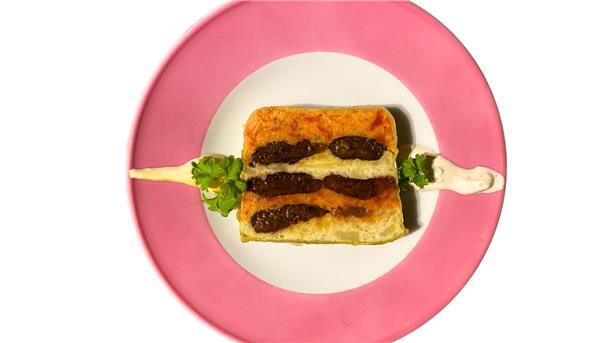 Dem Sonnenverlauf folgend ist der zweite Gang eine vorderasiatische Terrine.