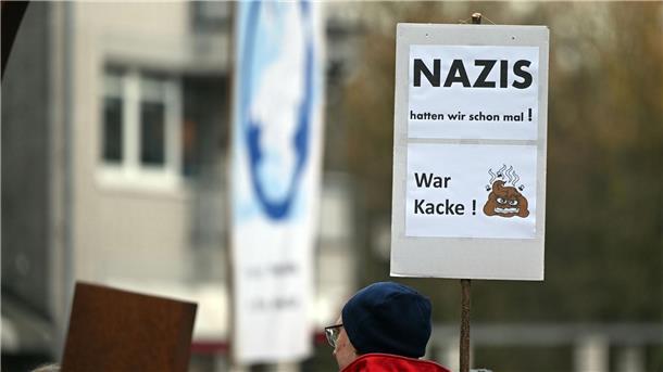 Demo in Leichlingen (NRW) - ein Zeichen gegen rechts.