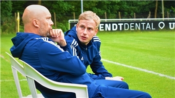 Dennis Ley, Trainer der Leher TS, und sein Assistent Stephen Zander