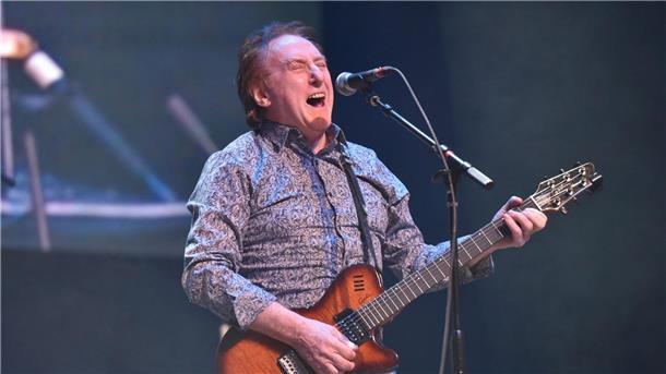 Paul McCartney erinnert an früheren Bandkollegen Denny Laine Denny Laine ist nach langer Lungenkrankheit im Alter von 79 Jahren gestorben.