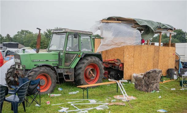 Deichbrand: Das sind die abgefahrensten Wohnwagen und Zelte auf dem Campingplatz Der