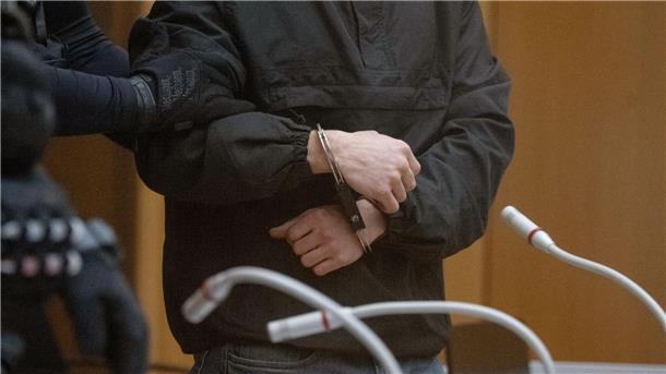 Der 23 Jahre alte Angeklagte ist vom Landgericht Stuttgart zu zwölf Jahren Haft verurteilt worden.