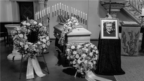 Der 34 Jahre alte Polizist war im Dienst erschossen worden 