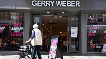 Der Abverkauf läuft auf Hochtouren in den verbliebenen Gerry-Weber-Shops in Deutschland.