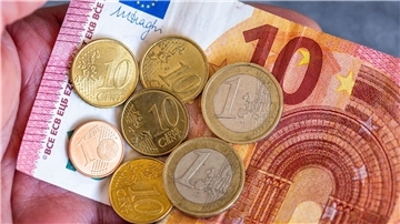 Der allgemeine gesetzliche Mindestlohn in Deutschland soll zum 1. Januar auf 12,41 Euro steigen.